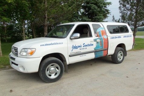 Portable toilet, portable washroom, Johnson's Sanitation Service, Sink Rentals, Septic Services, Septic Tank Pumped, Construction, Parties, Special Events, Back Yard Gatherings