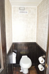 Women's Toilet Stalls